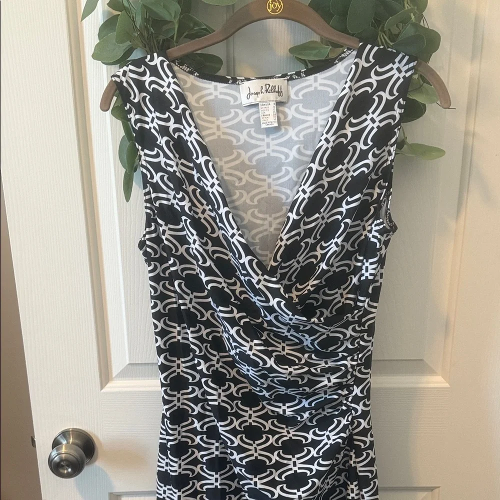 Joseph Ribkoff Black and White Chain Print Midi Dress sz8 - Picture 5 of 6